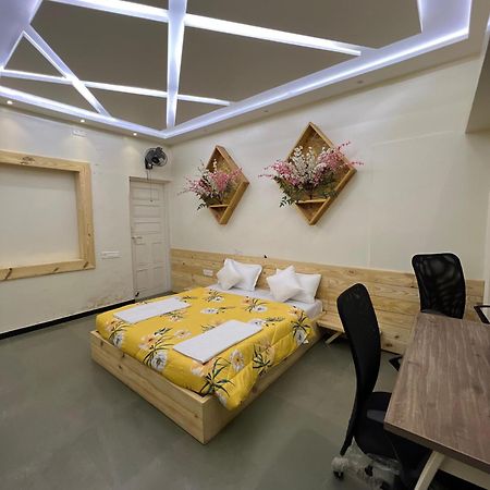 Vip Guest House Нашик Екстер'єр фото